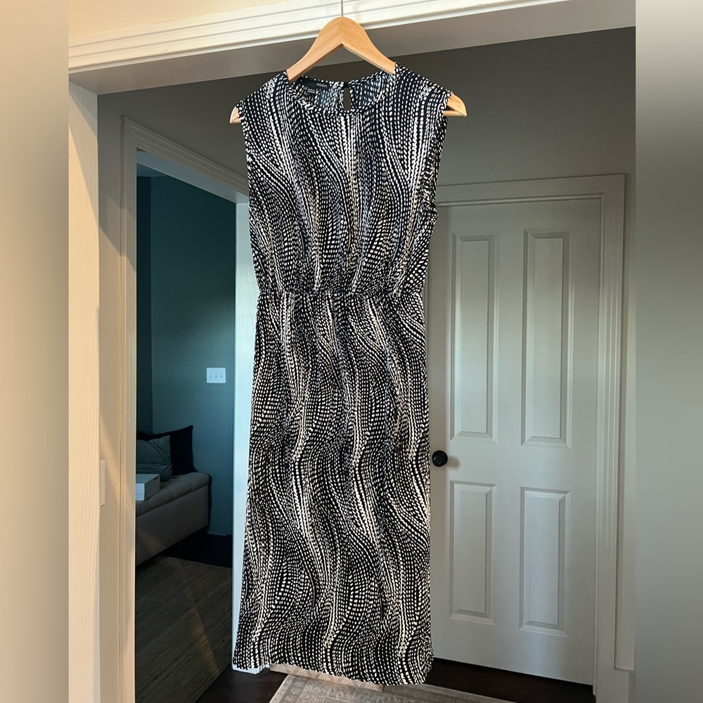 SOON Australia- Maternity Black/Navy and White pleated dress - Size M